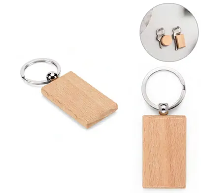 Llavero rectangular de madera